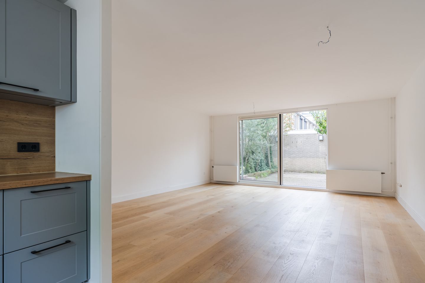 Photo 10 of Edamstraat 21