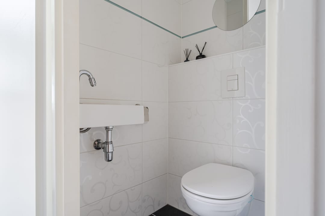 Photo 17 of Edamstraat 21