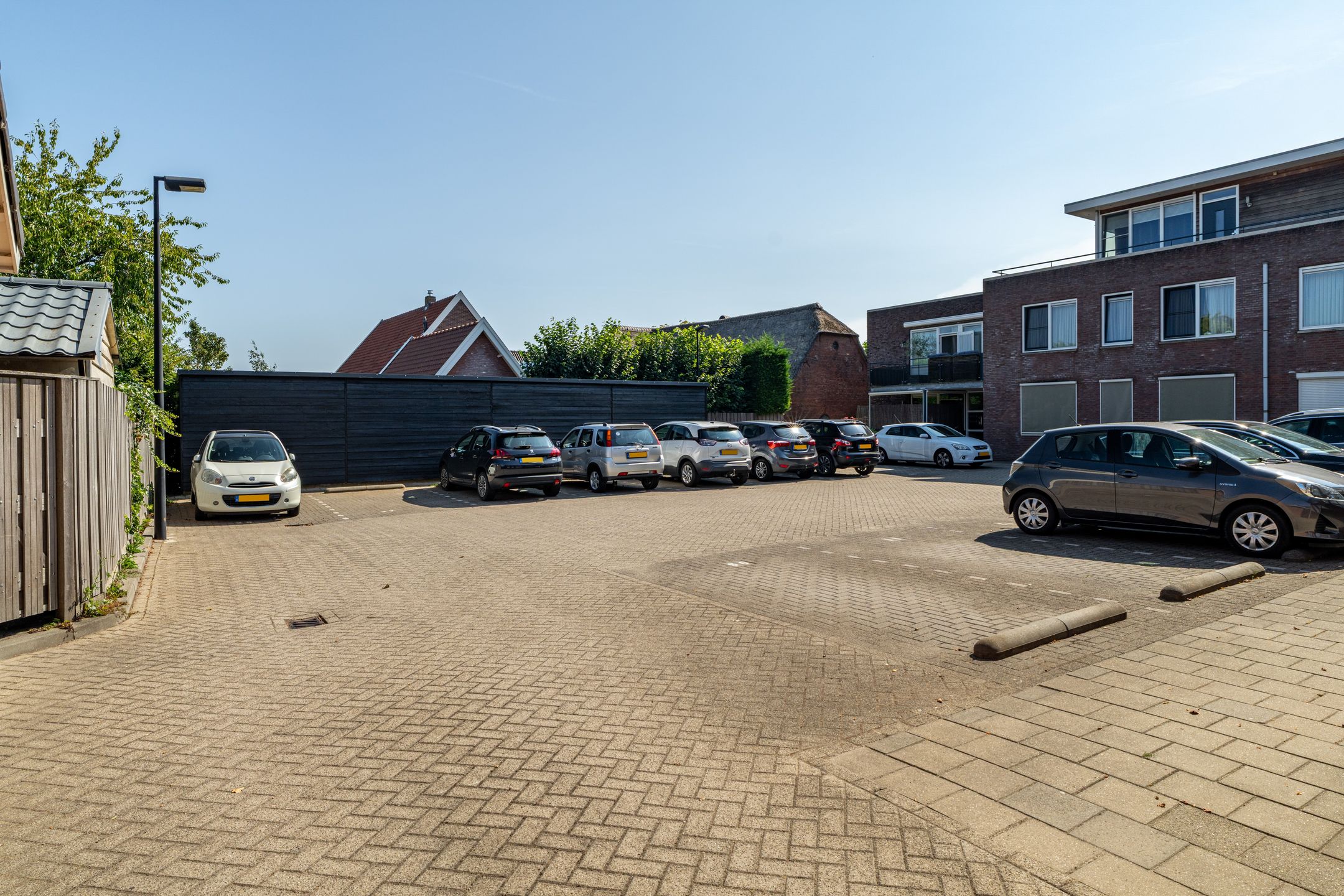 Photo 39 of van der Loostraat 29