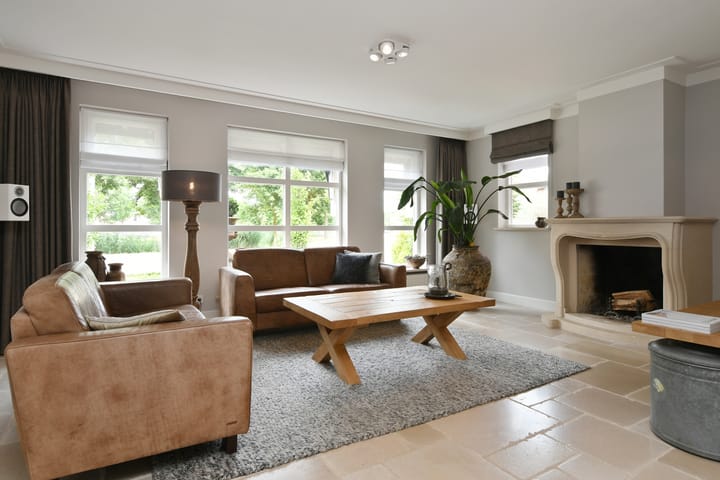Foto 2 van Stiffelio 5