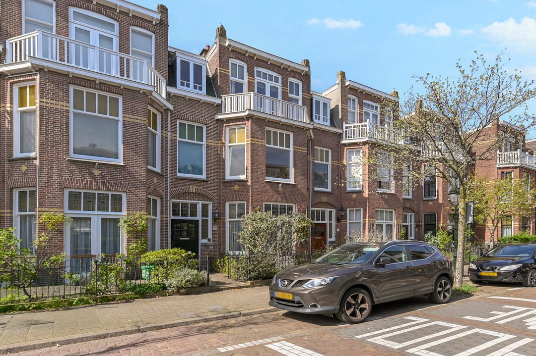 Photo 52 of Van Beverningkstraat 13