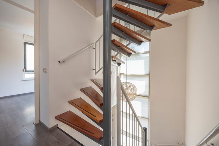 Tussenwoning te koop: Villa Spaanse Ruiter 90, Waalwijk
