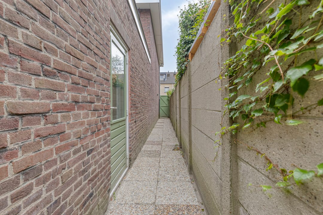 Photo 41 of Palingstraat 33