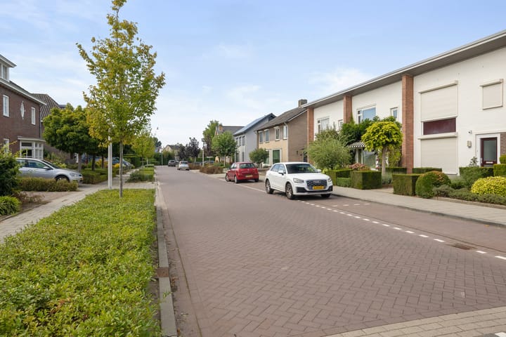 Foto 5 van Reisvennestraat 60
