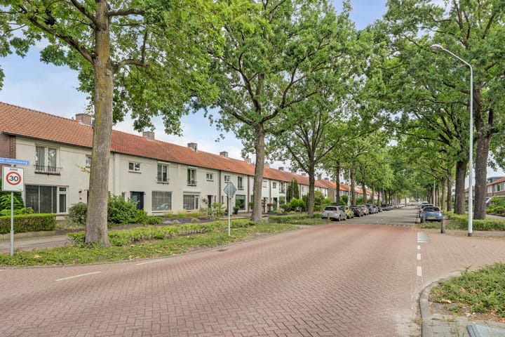 Foto 4 van Koningin Julianaweg 74