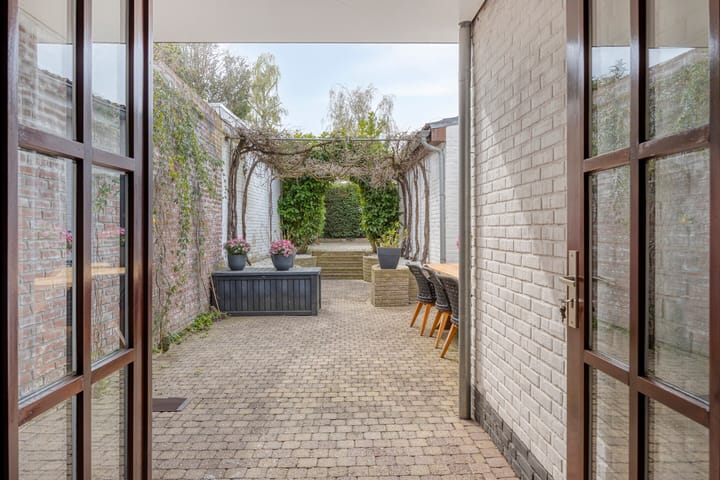 Tussenwoning te koop: Beekstraat 24, Schinveld