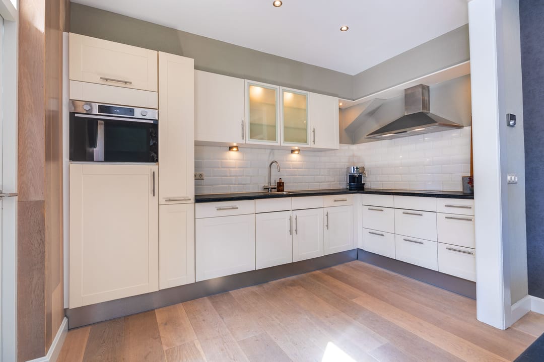 Photo 8 of Raadhuisstraat 50