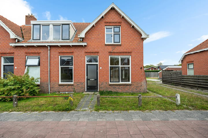 Photo 2 of Luringstraat 27