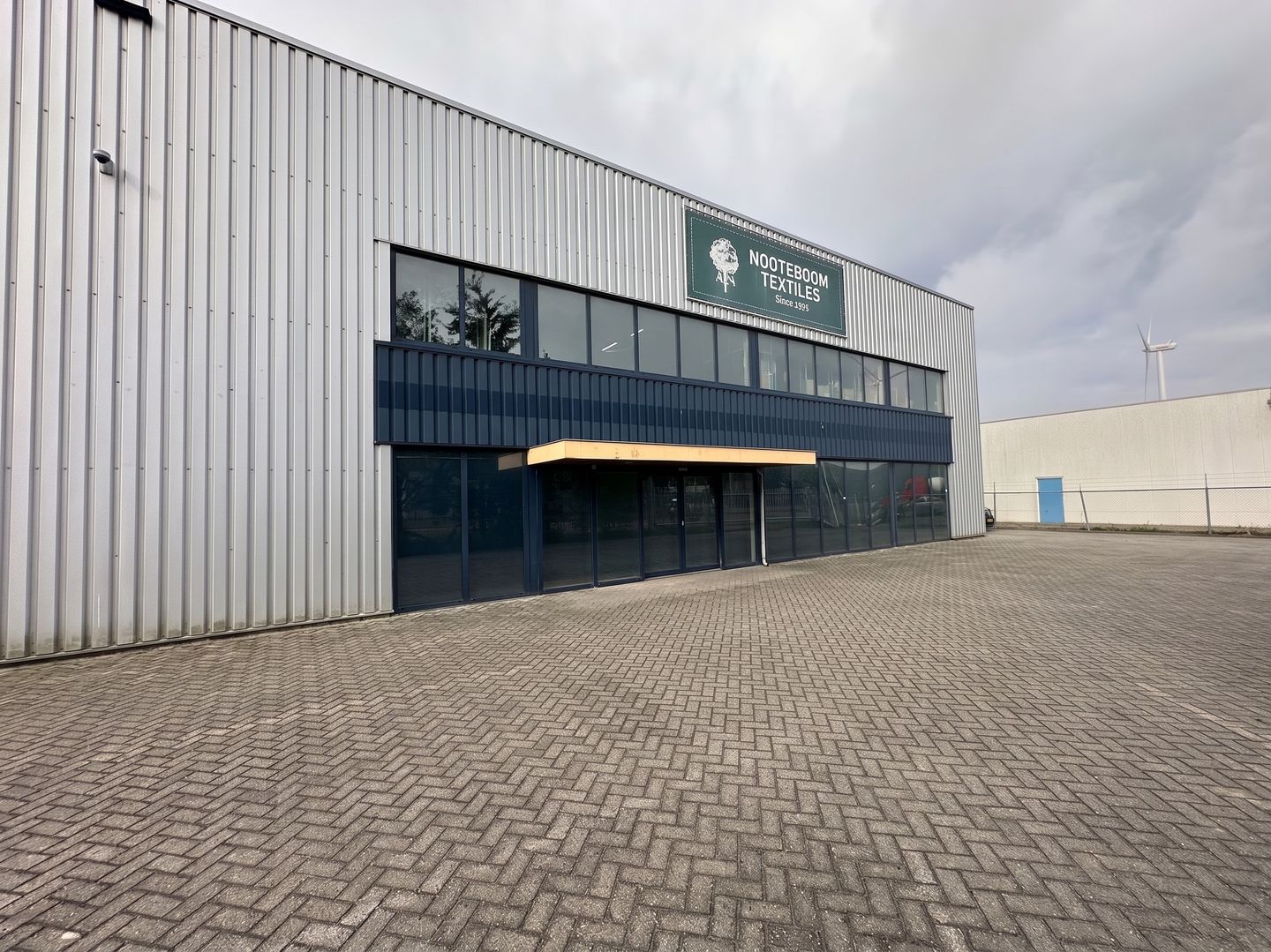 Bekijk foto 2 van Brakman 61