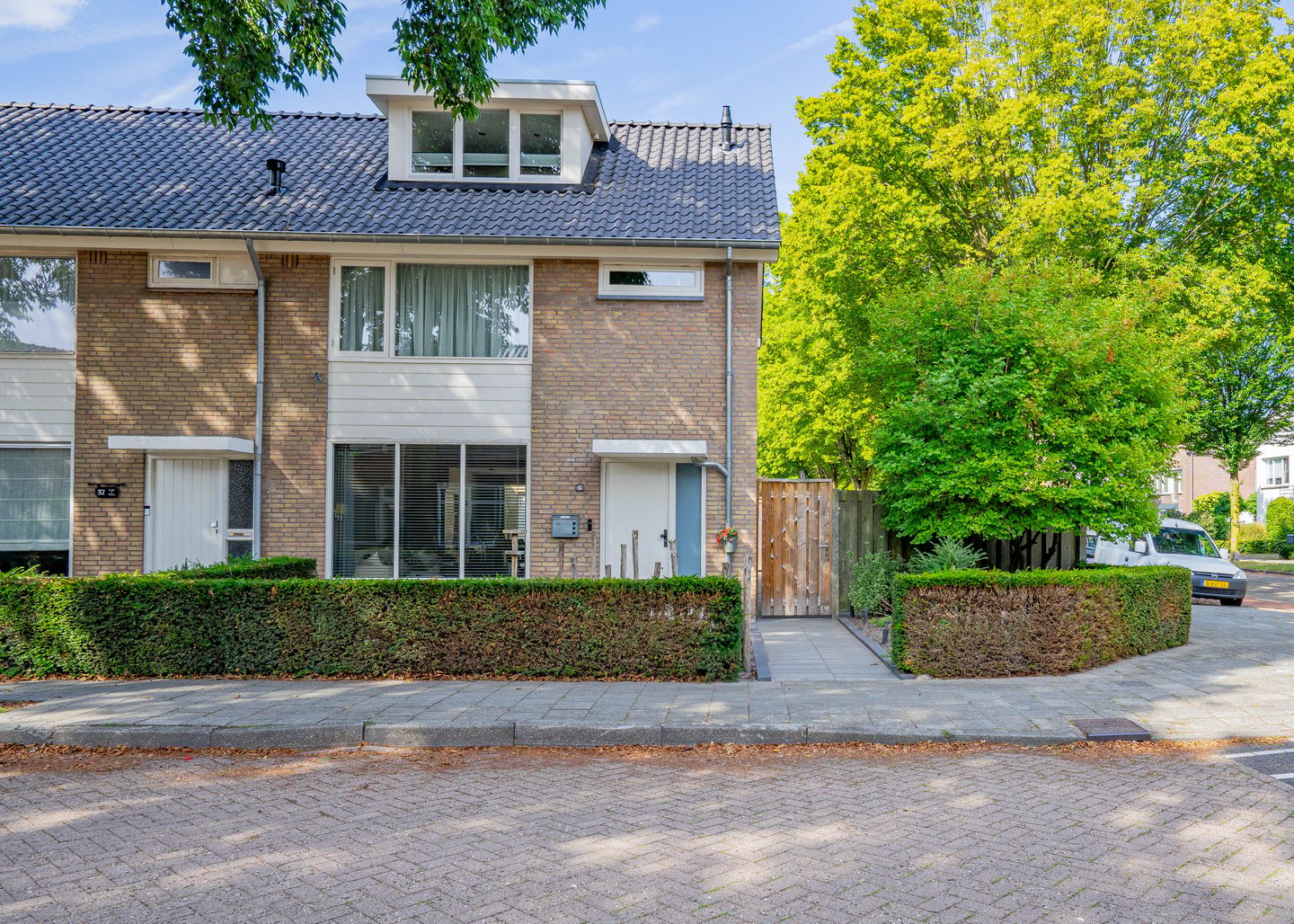 Photo 1 of Wilhelminastraat 39