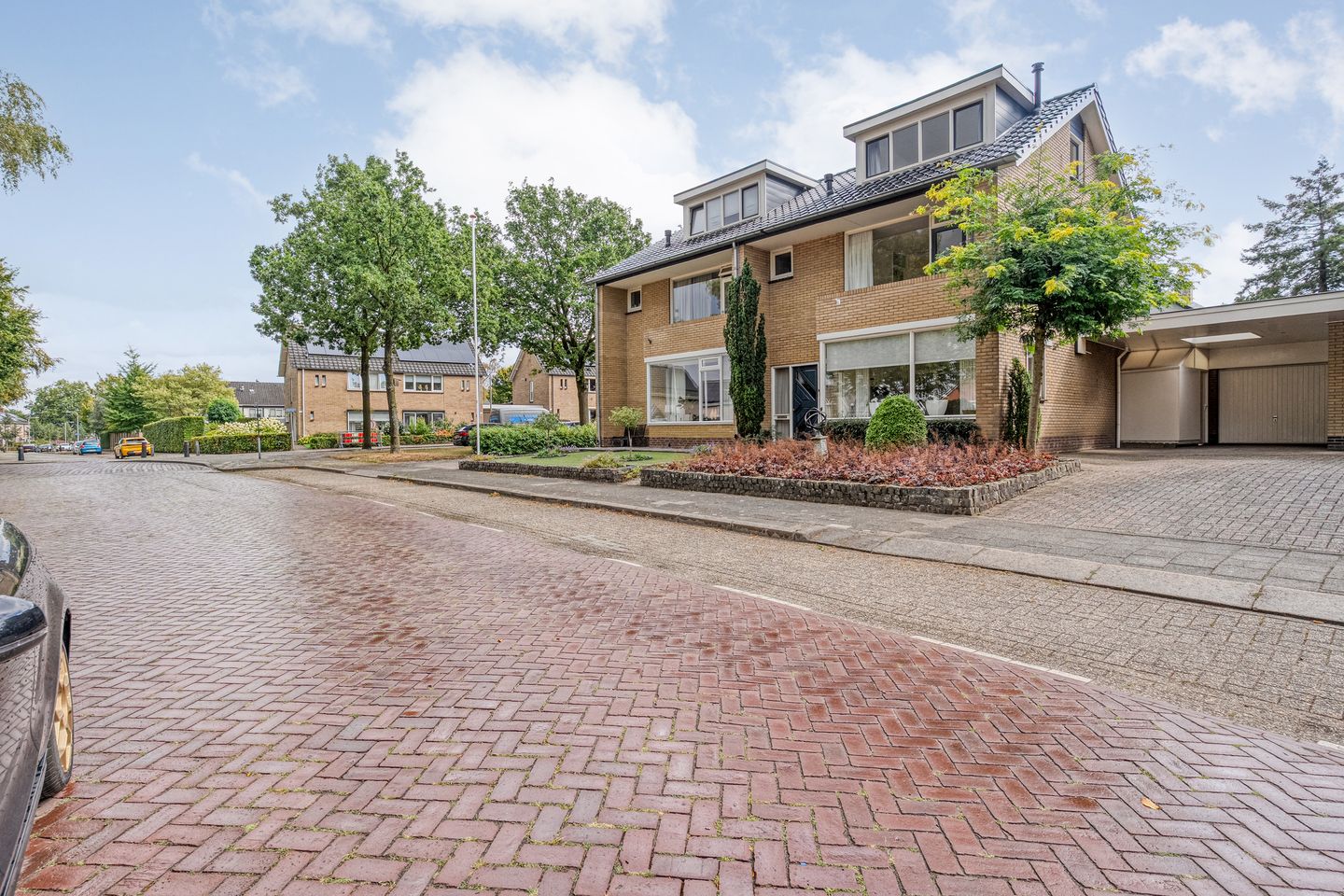 Photo 10 of Teunis Lodderstraat 33