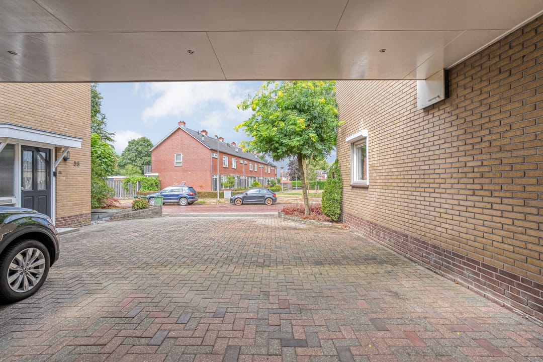 Photo 13 of Teunis Lodderstraat 33