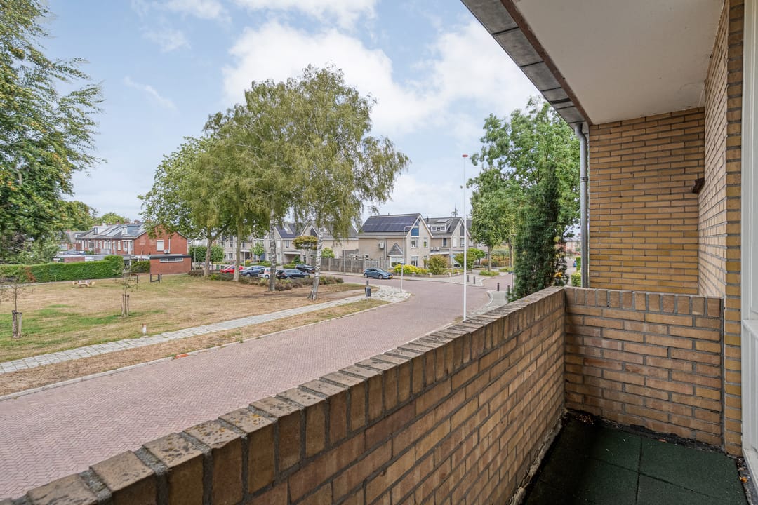 Photo 37 of Teunis Lodderstraat 33