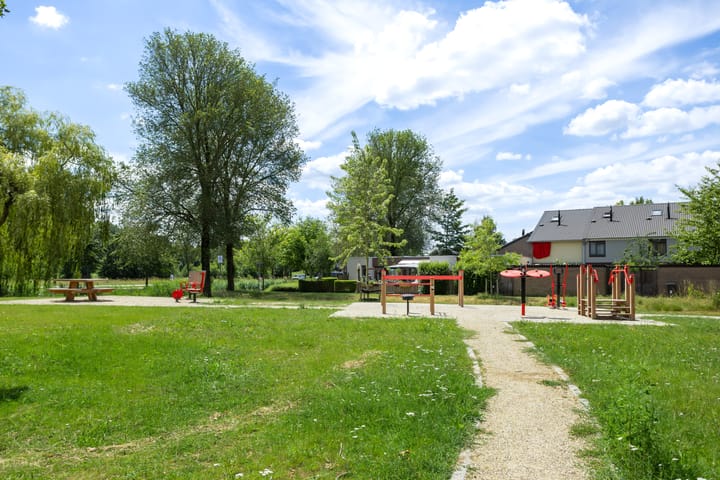 Tussenwoning te koop: Vijfde Haren 74, 'S-Hertogenbosch