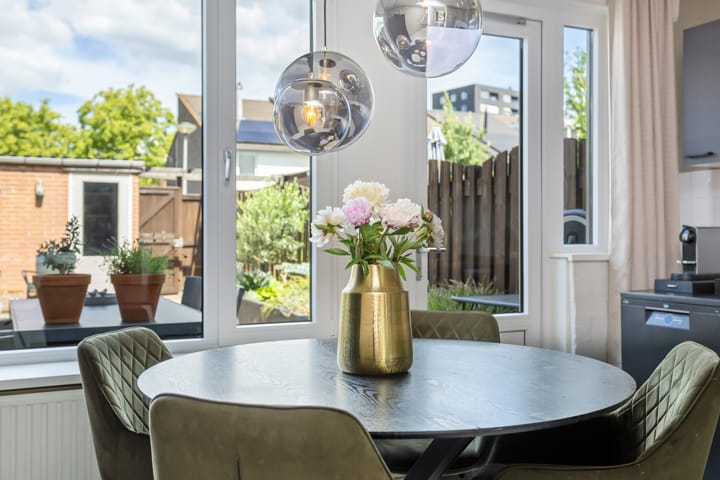Tussenwoning te koop: Vijfde Haren 74, 'S-Hertogenbosch