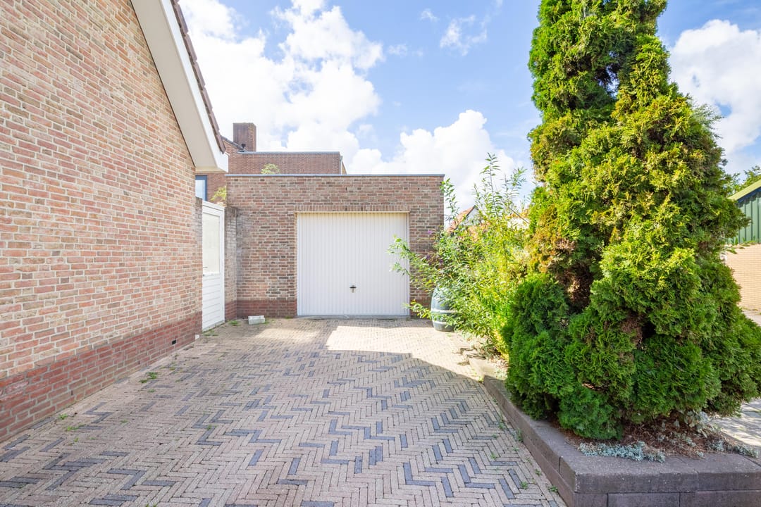 Photo 31 of Aalsmeerderweg 219