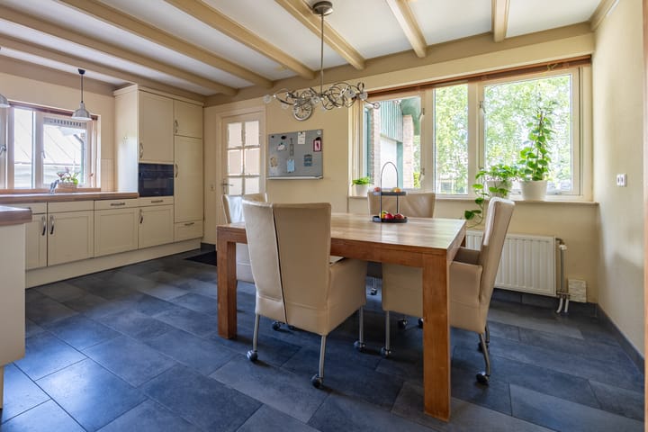 Vrijstaande woning te koop: Hoofdweg 126, Kudelstaart