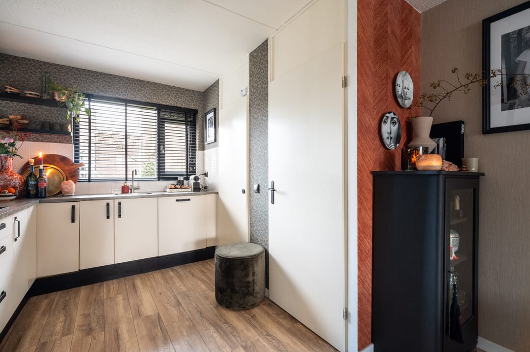 Photo 8 of Kometenstraat 40