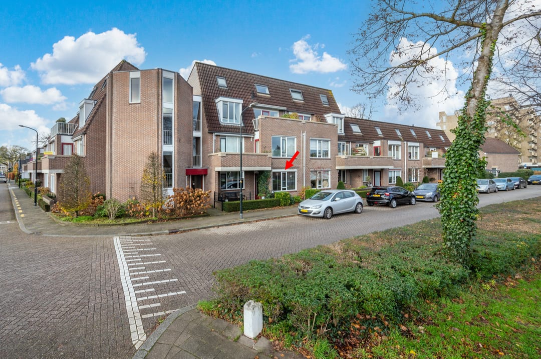 Photo 23 of Kometenstraat 40