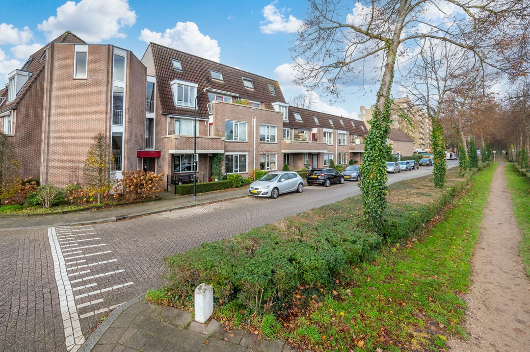 Photo 22 of Kometenstraat 40