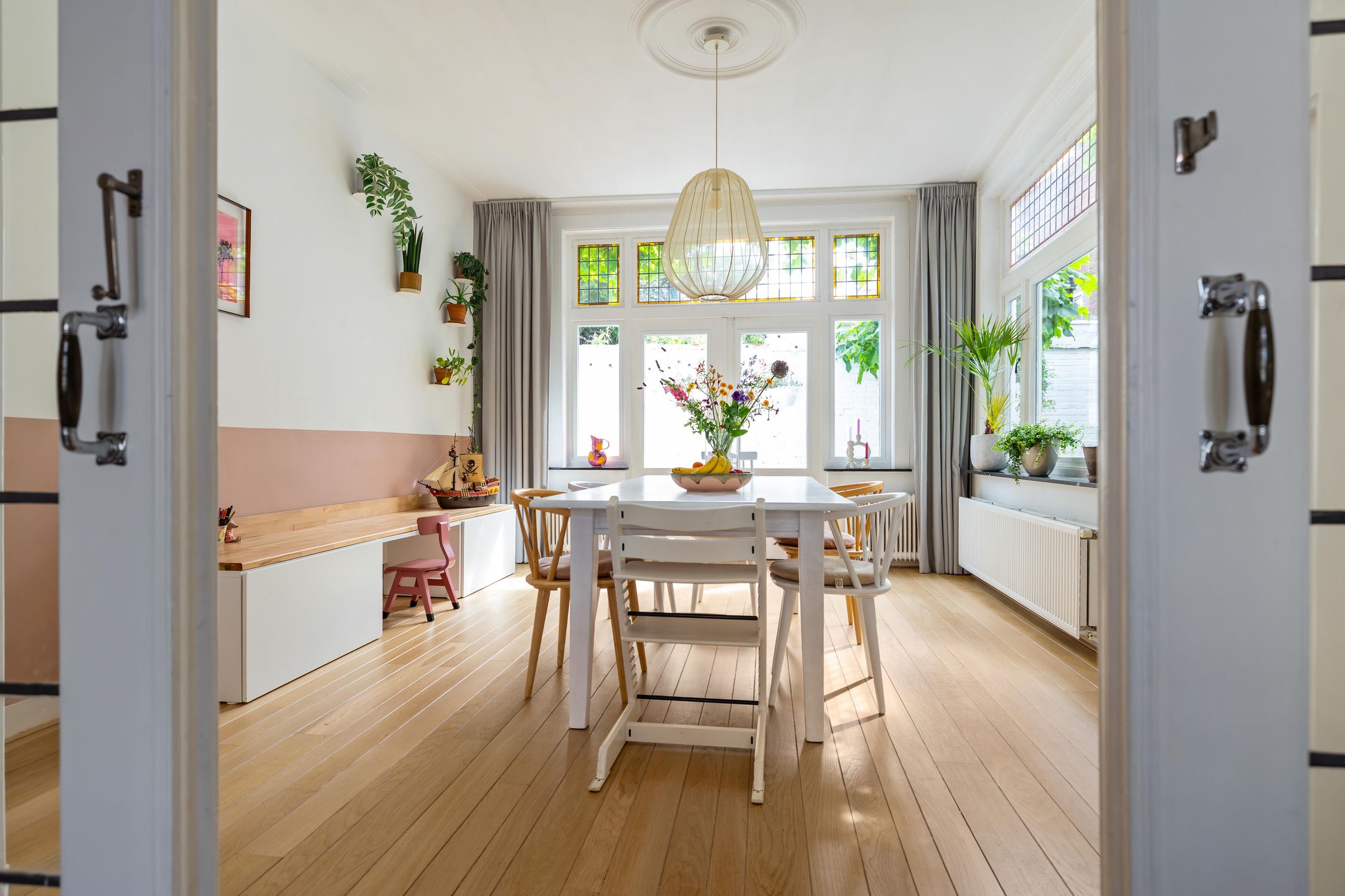 Photo 18 of Wassenberghstraat 18