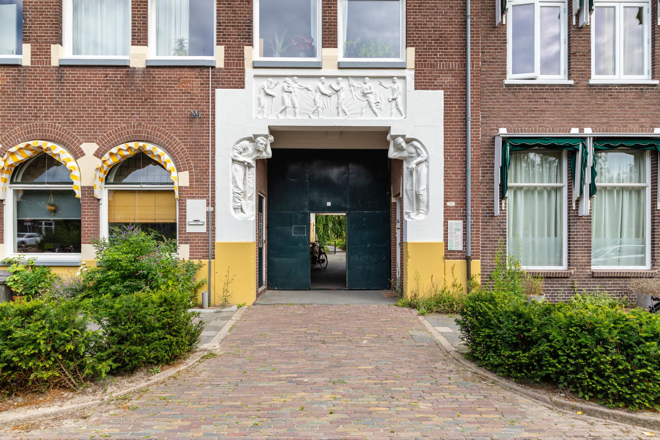 Photo 60 of Wassenberghstraat 18