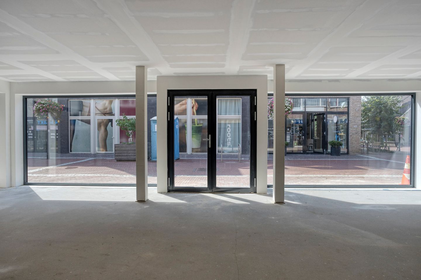 View photo 2 of Zijdstraat 31