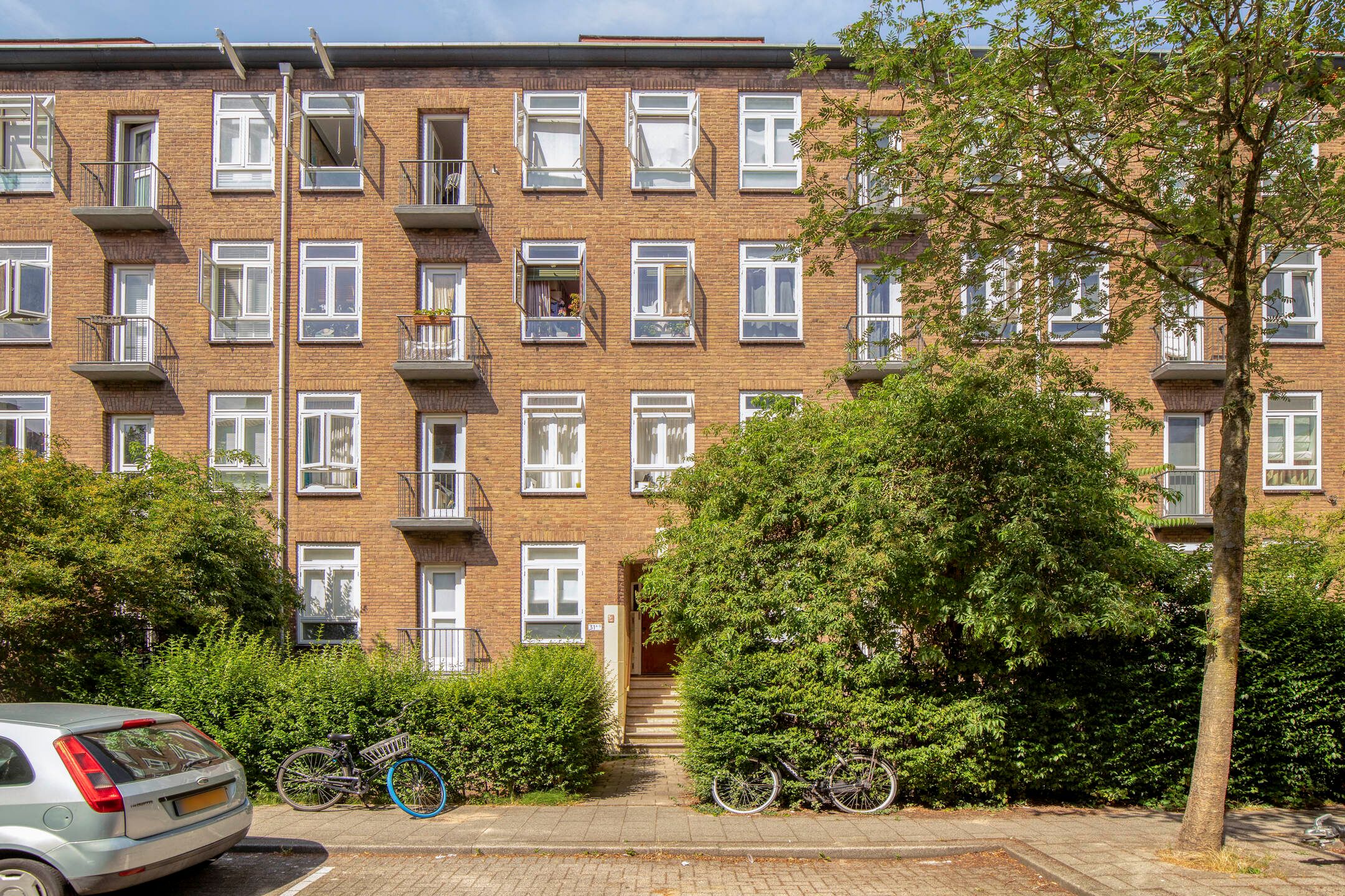 Photo 30 of Bernardus Gewinstraat 29-D