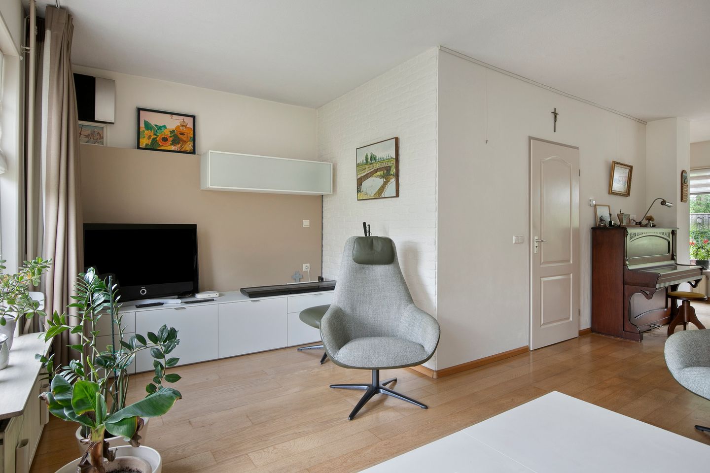 Foto 4 van Valeriaanstraat 26
