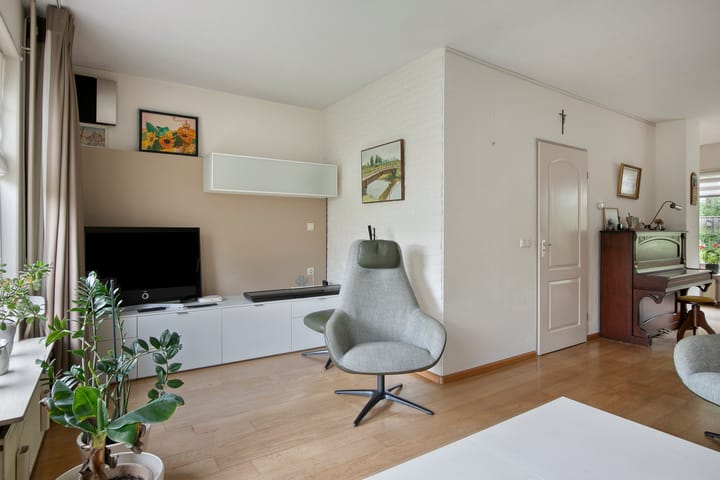 Foto 4 van Valeriaanstraat 26