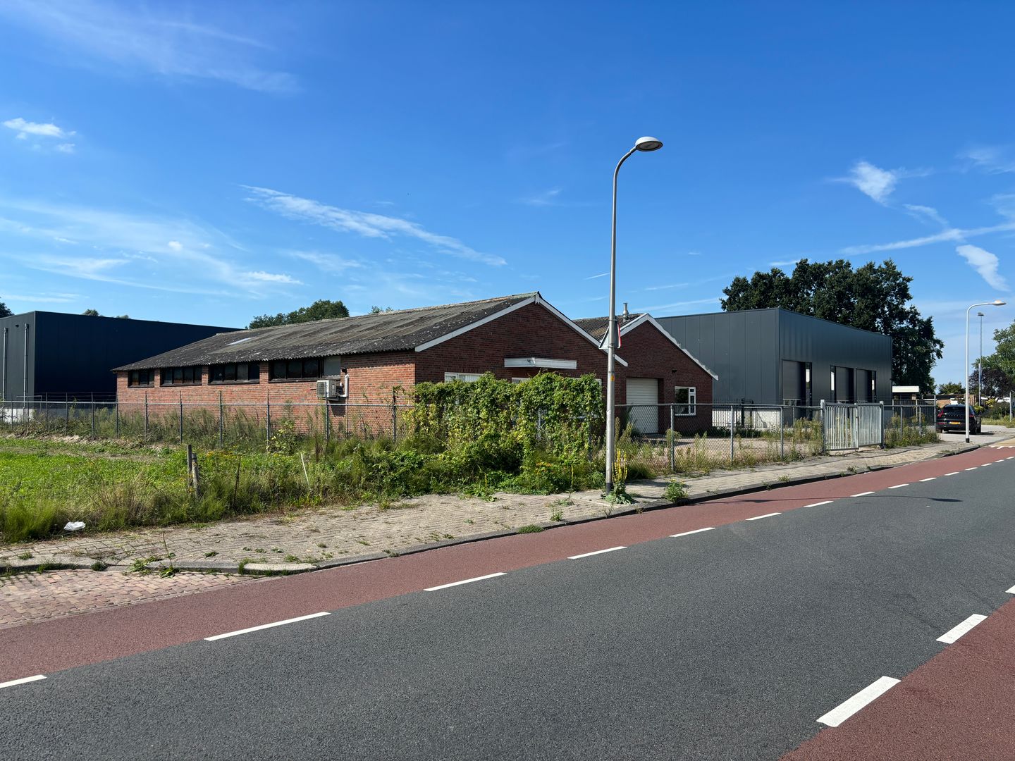 View photo 2 of Wheeweg 19
