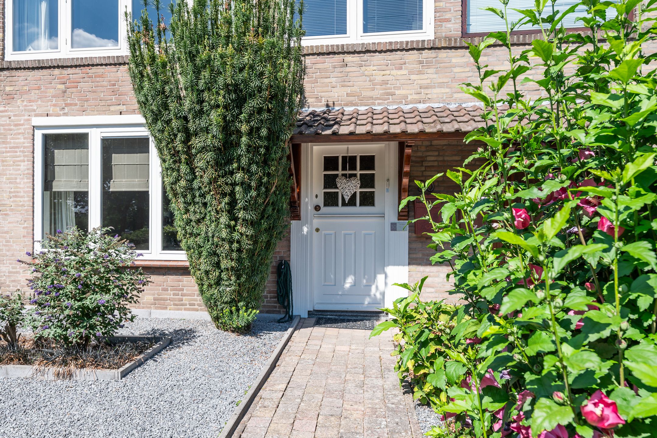Photo 9 of van Weerden Poelmanstraat 30