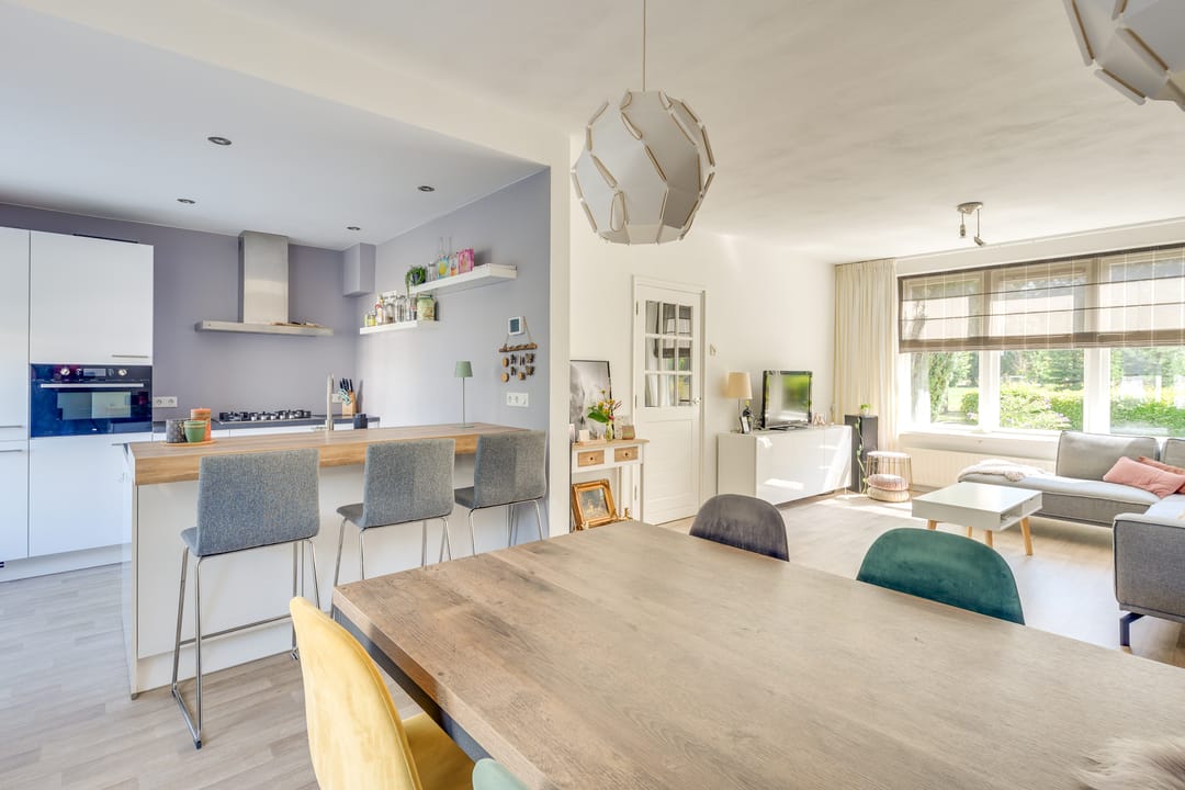 Photo 16 of van Weerden Poelmanstraat 30