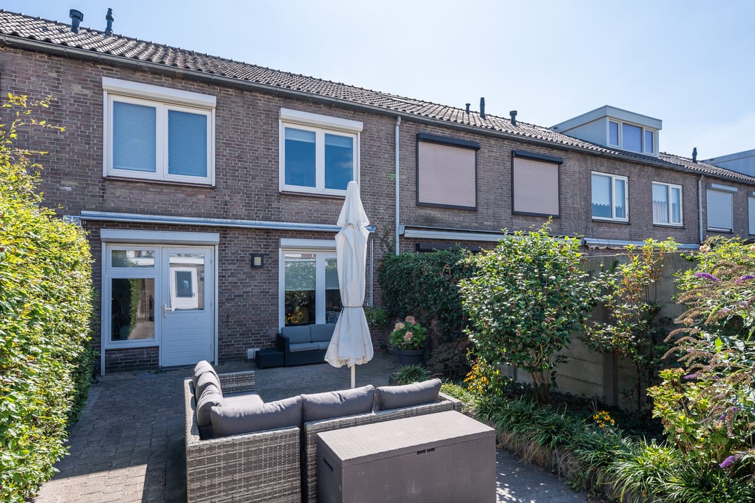 Photo 31 of van Weerden Poelmanstraat 30