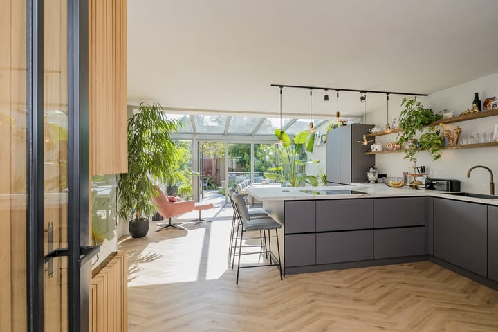 Tussenwoning te koop: Korteweid 10, Velserbroek
