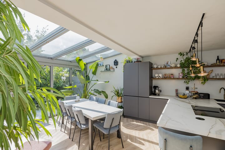 Tussenwoning te koop: Korteweid 10, Velserbroek