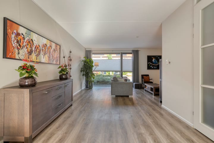 Foto 4 van Hoefsmid 4
