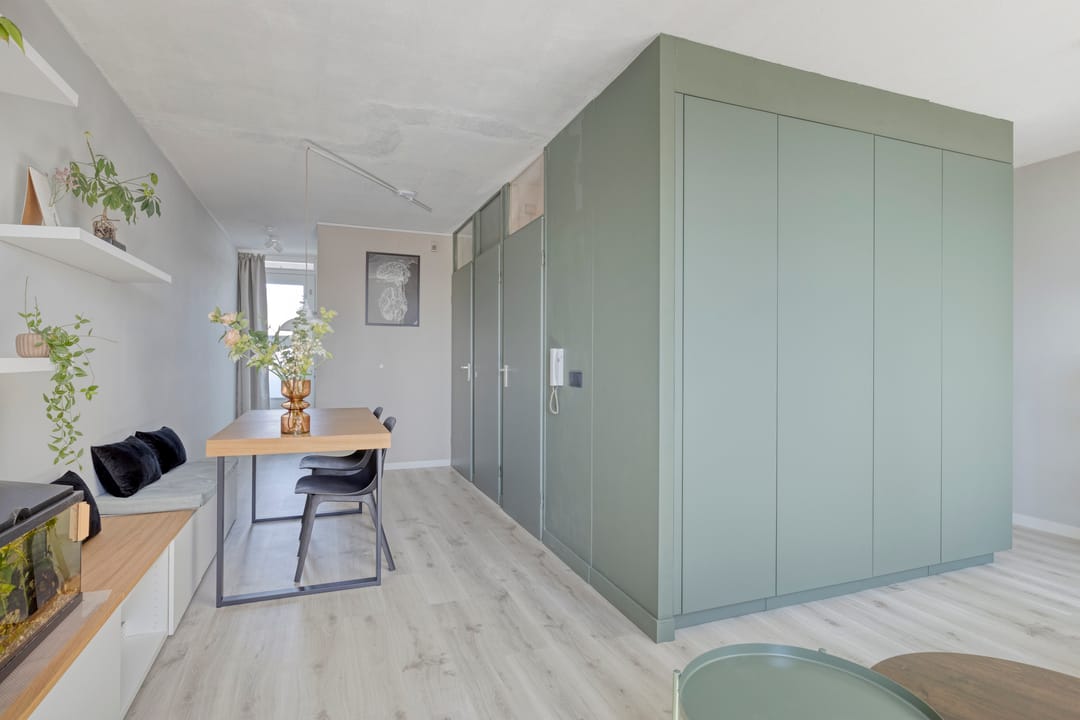 Photo 11 of Bergstraat 240