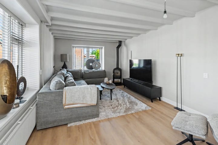 Twee-onder-één-kap te koop: Tielsestraat 21, Opheusden