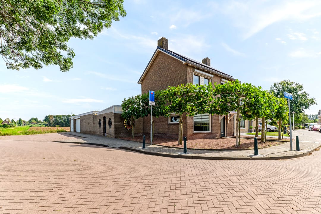 Foto 46 van Pastoor Antoniusstraat 1
