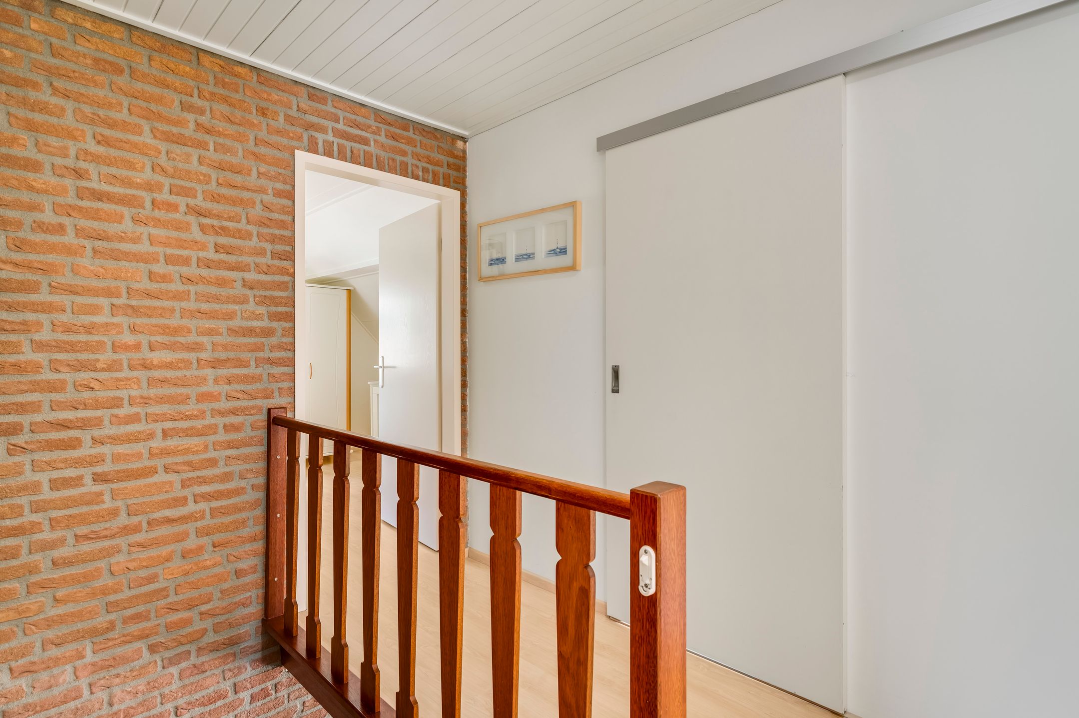 Photo 60 of Helmesstraat 12-A