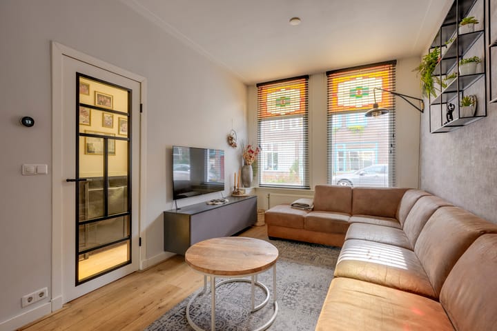 Tussenwoning te koop: Jacob Geelstraat 22, Utrecht