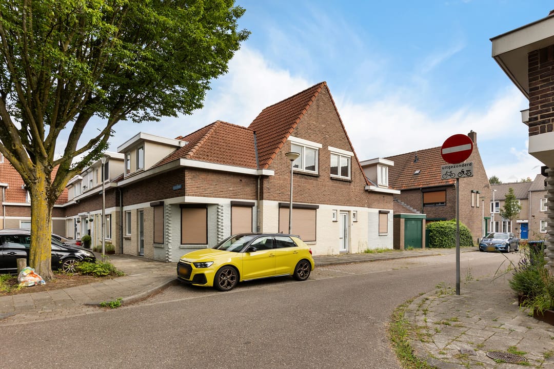 Photo 7 of Markiesstraat 2