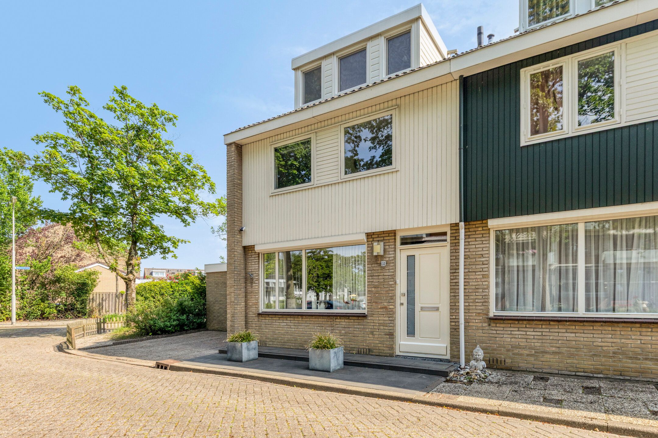 Foto 42 van Beukenstraat 151