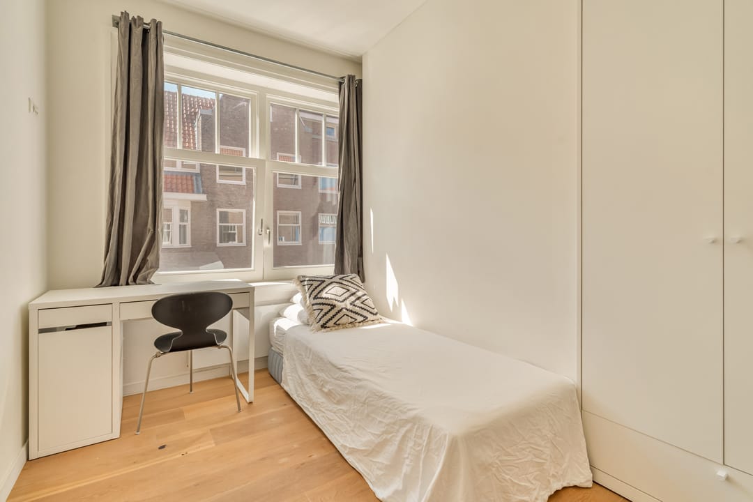 Photo 17 of Rietwijkerstraat 13-2