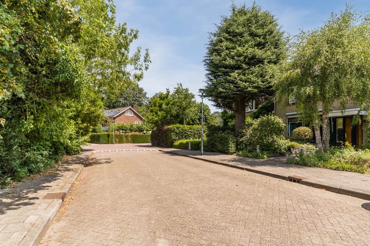Tussenwoning te koop: Weeldenberg 3, Oosterhout (Nb)