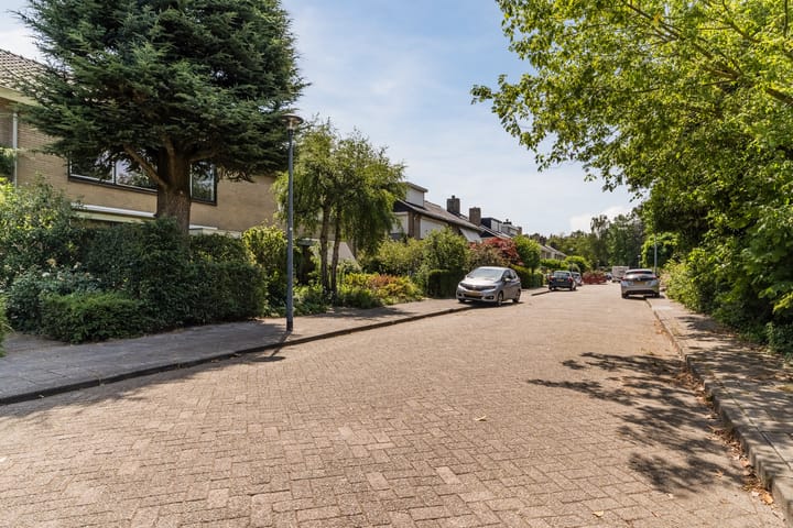 Tussenwoning te koop: Weeldenberg 3, Oosterhout (Nb)