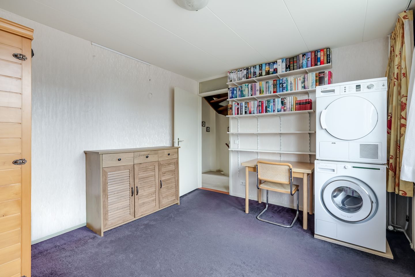 Photo 34 of Dokter Bloemstraat 60