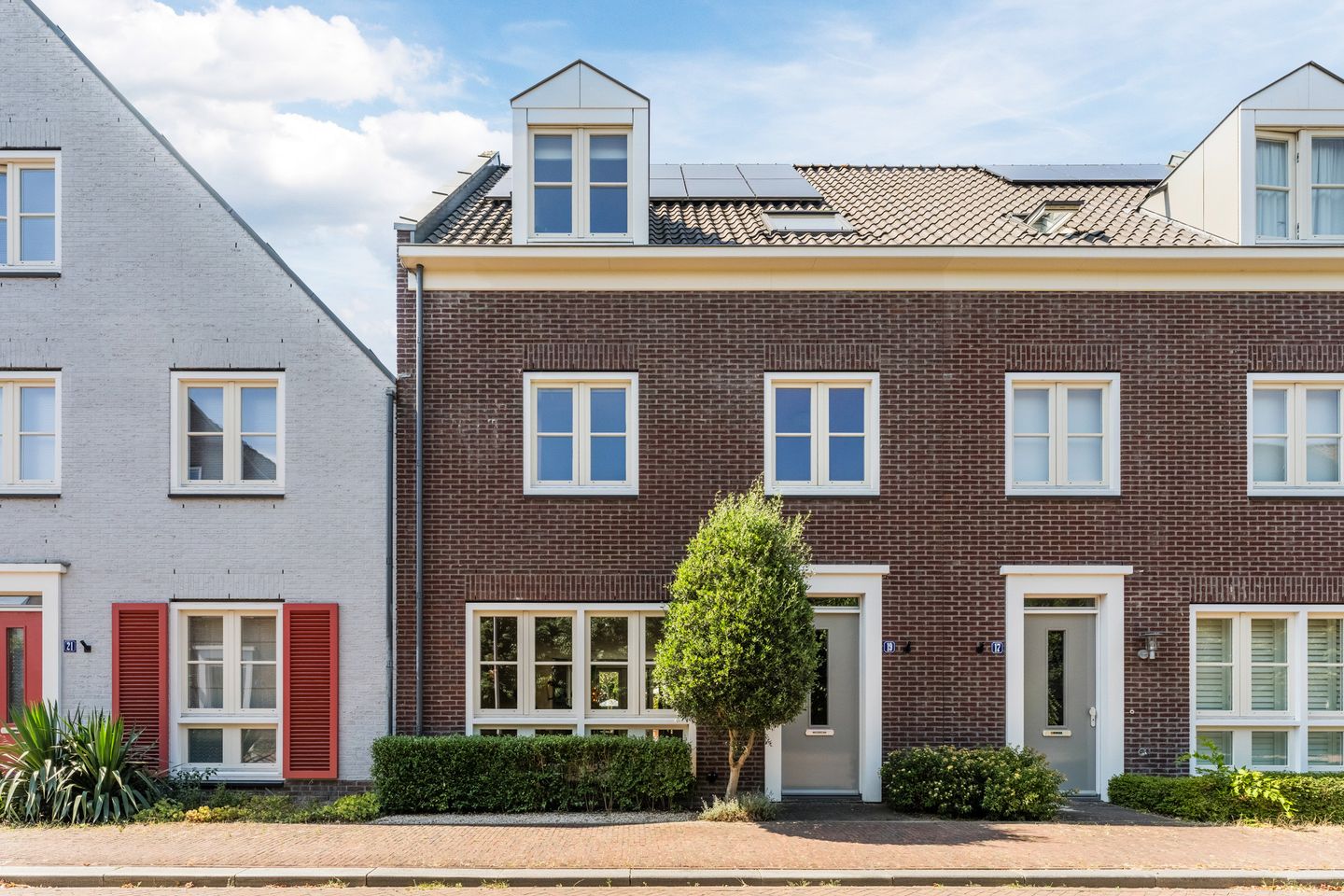 Foto 1 van Gerard den Brabanderlaan 19