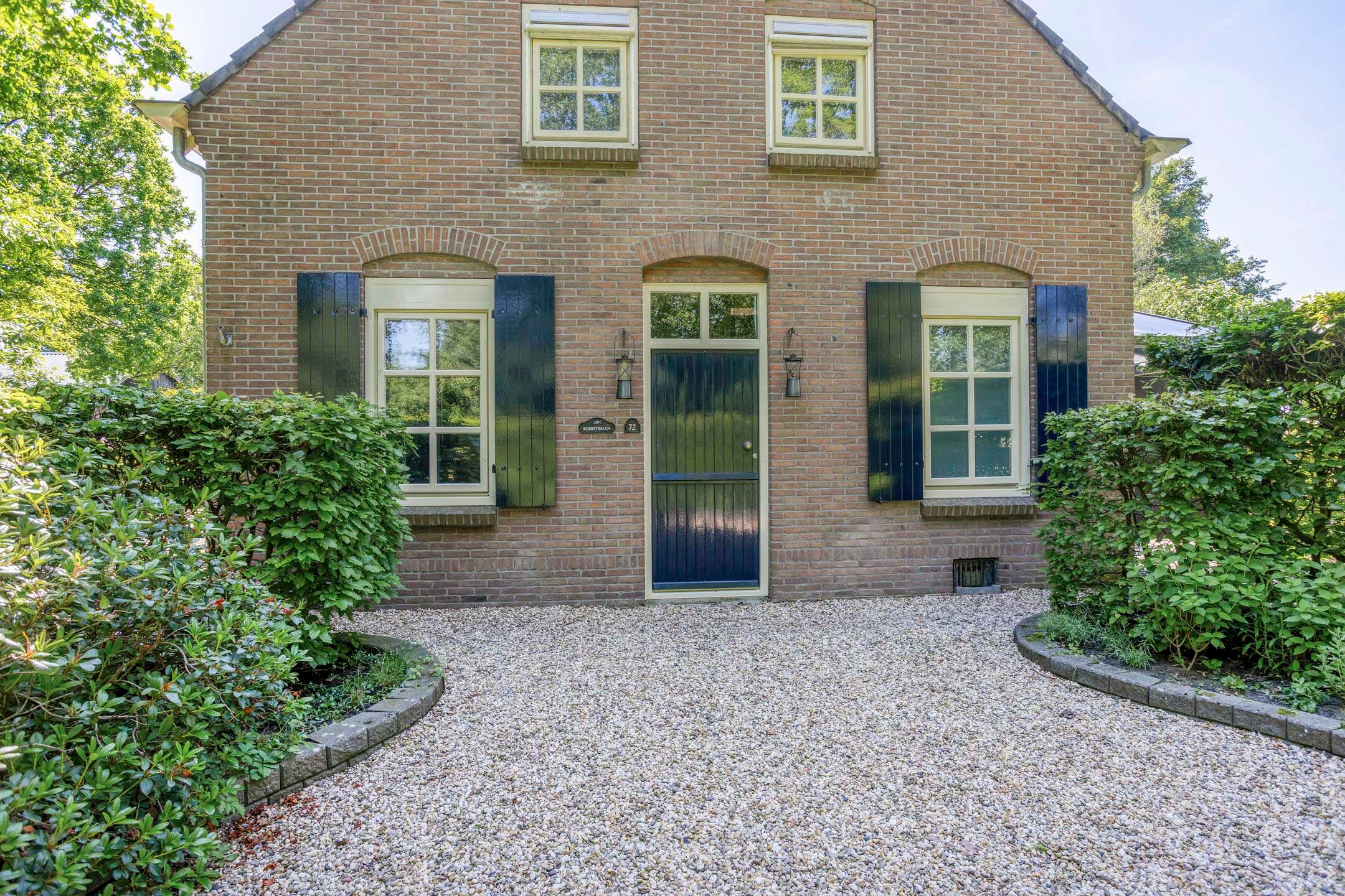 Photo 57 of Broekstraat 72